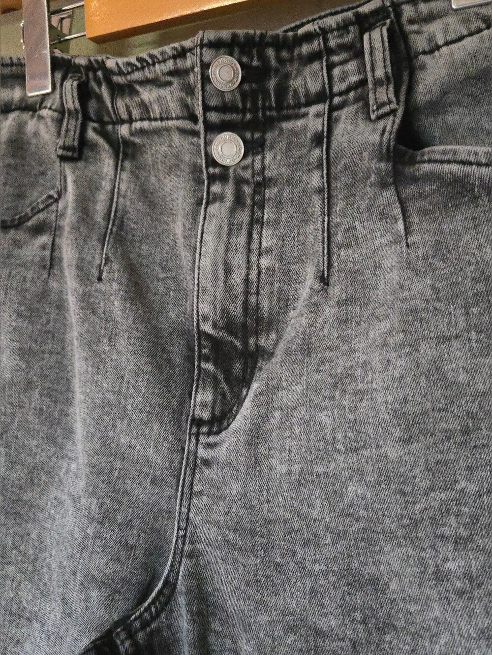 Dynamite | Gray Acid Wash Paperbag Mom Jeans High Rise, Size 29 - Picture 4 of 11